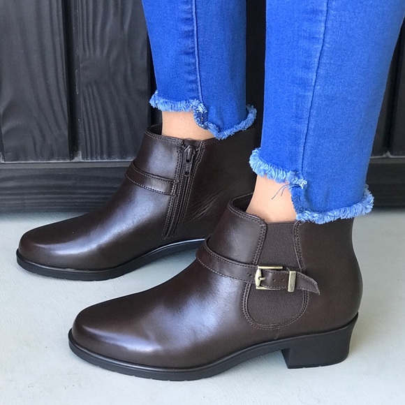 NIB Brown Side Zip Leather Ankle Buckle Bootie - Picture 2 of 6